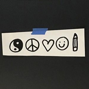 一边洗澡一边被c捏奶头视频
